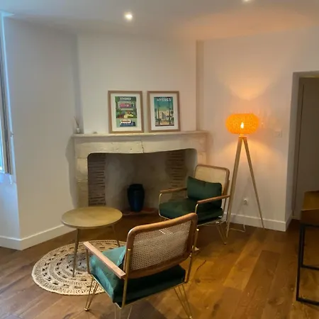 Bed & Breakfast Le Prieure De Pierre 3*