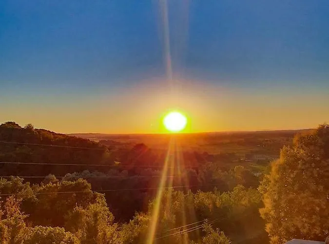 Le Prieure De Pierre 3* Saint-Pey-de-Castets